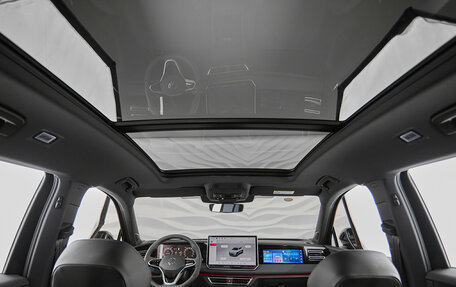 Volkswagen Tiguan, 2026 год, 4 680 000 рублей, 23 фотография