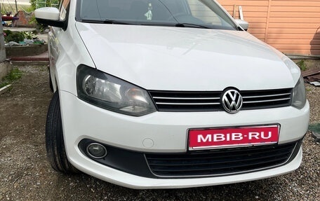 Volkswagen Polo VI (EU Market), 2013 год, 780 000 рублей, 1 фотография