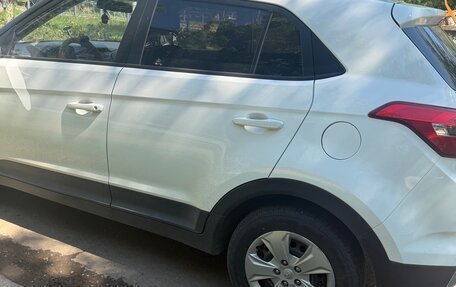 Hyundai Creta I рестайлинг, 2019 год, 1 610 000 рублей, 3 фотография