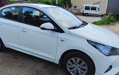 Hyundai Solaris II рестайлинг, 2020 год, 1 220 000 рублей, 6 фотография