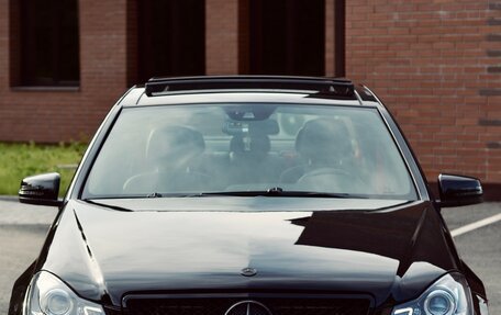 Mercedes-Benz C-Класс, 2012 год, 1 750 000 рублей, 2 фотография