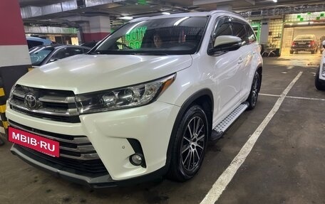 Toyota Highlander III, 2017 год, 3 849 000 рублей, 11 фотография