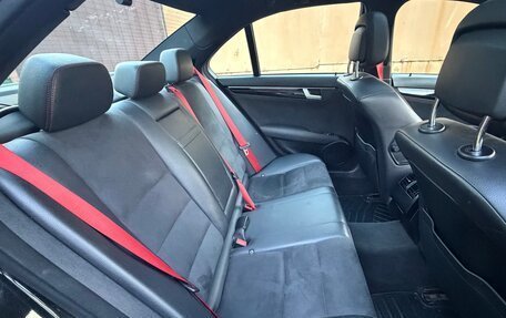 Mercedes-Benz C-Класс, 2012 год, 1 750 000 рублей, 14 фотография