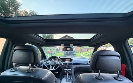 Mercedes-Benz C-Класс, 2012 год, 1 750 000 рублей, 16 фотография