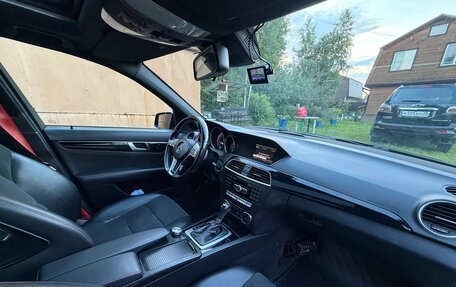 Mercedes-Benz C-Класс, 2012 год, 1 750 000 рублей, 15 фотография