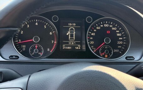 Volkswagen Passat B7, 2011 год, 1 240 000 рублей, 13 фотография