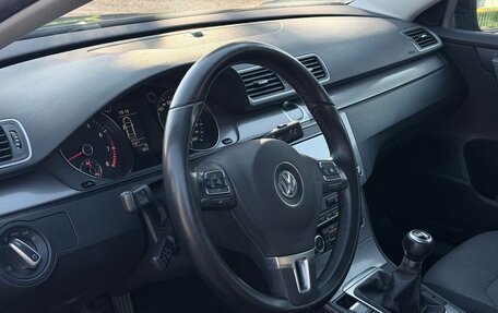 Volkswagen Passat B7, 2011 год, 1 240 000 рублей, 30 фотография