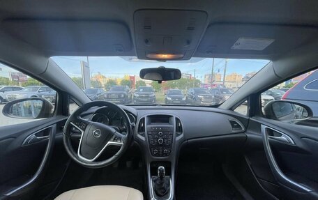 Opel Astra J, 2014 год, 831 000 рублей, 13 фотография