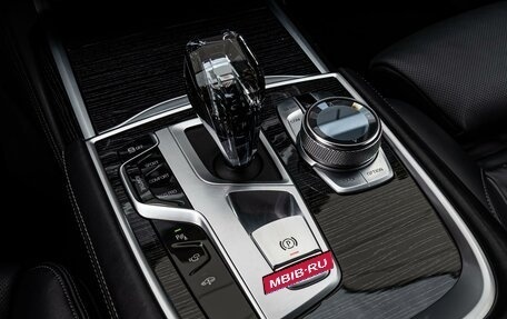 BMW 7 серия, 2020 год, 5 799 000 рублей, 15 фотография