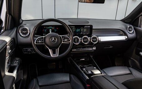 Mercedes-Benz GLB, 2021 год, 4 200 000 рублей, 6 фотография