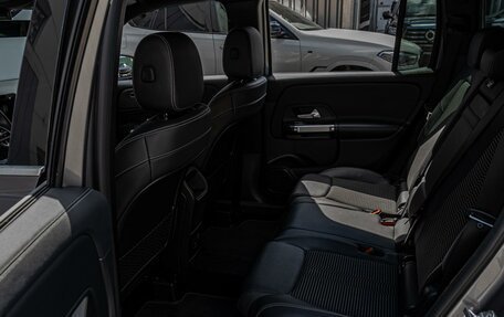 Mercedes-Benz GLB, 2021 год, 4 200 000 рублей, 11 фотография