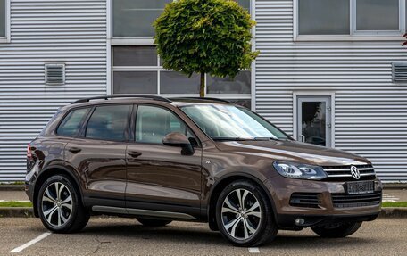 Volkswagen Touareg III, 2014 год, 2 075 000 рублей, 3 фотография