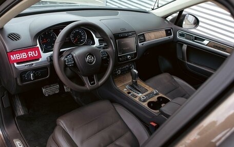 Volkswagen Touareg III, 2014 год, 2 075 000 рублей, 13 фотография