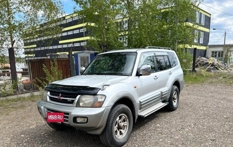 Mitsubishi Pajero III рестайлинг, 2000 год, 850 000 рублей, 3 фотография