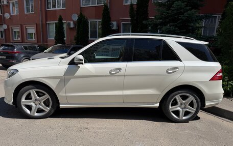 Mercedes-Benz M-Класс, 2013 год, 2 600 000 рублей, 4 фотография