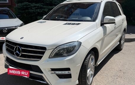 Mercedes-Benz M-Класс, 2013 год, 2 600 000 рублей, 3 фотография
