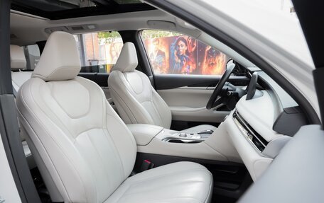 Infiniti QX60, 2022 год, 5 500 000 рублей, 13 фотография