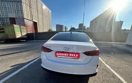Hyundai Solaris II рестайлинг, 2022 год, 1 400 000 рублей, 5 фотография
