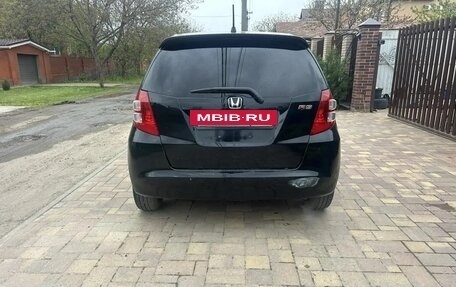 Honda Fit III, 2010 год, 570 000 рублей, 5 фотография