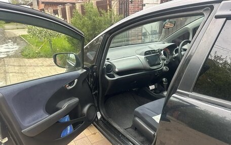 Honda Fit III, 2010 год, 570 000 рублей, 16 фотография