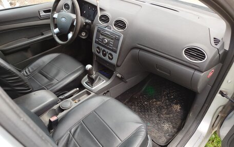 Ford Focus II рестайлинг, 2006 год, 200 000 рублей, 4 фотография