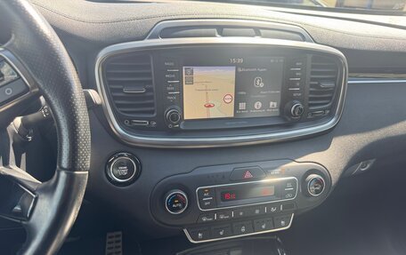KIA Sorento III Prime рестайлинг, 2018 год, 3 300 000 рублей, 20 фотография