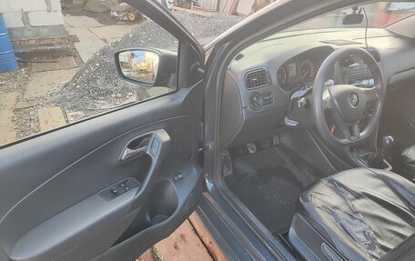 Volkswagen Polo VI (EU Market), 2016 год, 750 000 рублей, 10 фотография