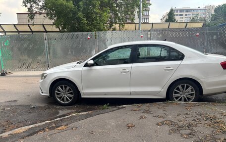 Volkswagen Jetta VI, 2015 год, 705 000 рублей, 2 фотография