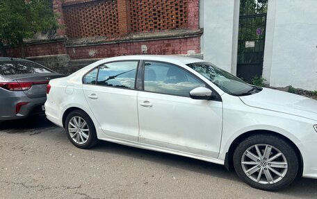 Volkswagen Jetta VI, 2015 год, 705 000 рублей, 4 фотография