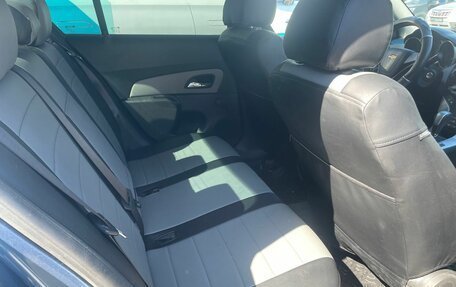 Chevrolet Cruze II, 2014 год, 911 000 рублей, 13 фотография