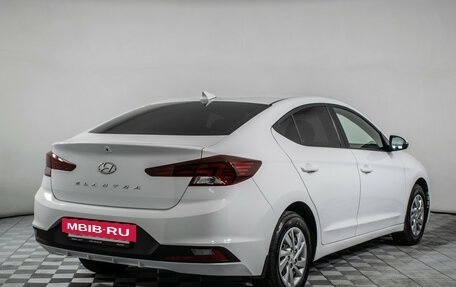 Hyundai Elantra VI рестайлинг, 2019 год, 1 495 000 рублей, 6 фотография