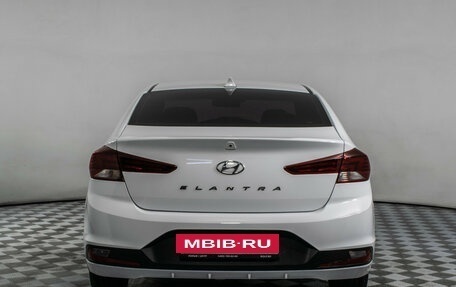 Hyundai Elantra VI рестайлинг, 2019 год, 1 495 000 рублей, 7 фотография