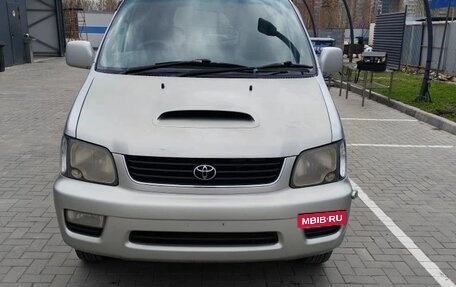 Toyota Lite Ace IV, 2001 год, 250 000 рублей, 5 фотография