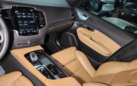 Volvo XC90 II рестайлинг, 2022 год, 6 500 000 рублей, 28 фотография