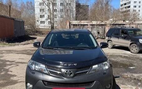Toyota RAV4, 2013 год, 1 750 000 рублей, 2 фотография