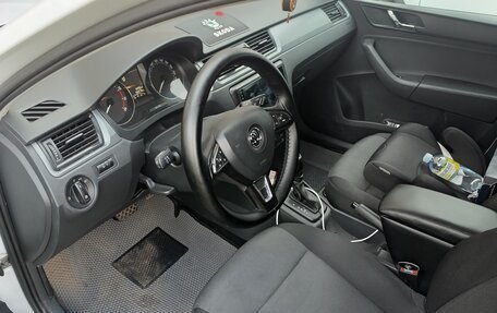 Skoda Rapid I, 2017 год, 1 129 000 рублей, 6 фотография