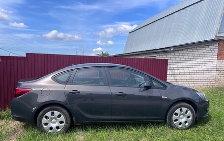 Opel Astra J, 2013 год, 750 000 рублей, 6 фотография