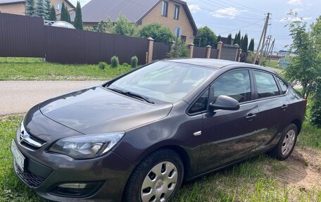 Opel Astra J, 2013 год, 750 000 рублей, 10 фотография