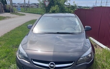 Opel Astra J, 2013 год, 750 000 рублей, 11 фотография