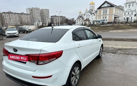 KIA Rio III рестайлинг, 2015 год, 1 200 000 рублей, 10 фотография