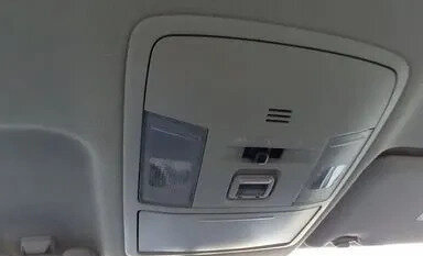 Toyota RAV4, 2018 год, 2 300 000 рублей, 10 фотография
