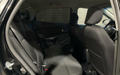 KIA Rio III рестайлинг, 2015 год, 990 000 рублей, 11 фотография