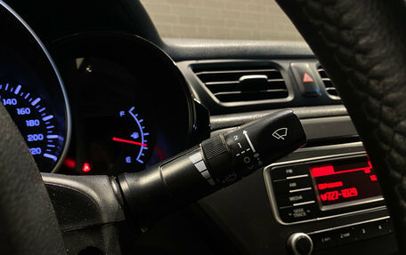 KIA Rio III рестайлинг, 2015 год, 990 000 рублей, 20 фотография