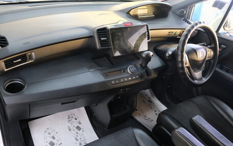Honda Freed I, 2012 год, 1 099 000 рублей, 19 фотография