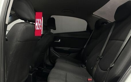 KIA Rio III рестайлинг, 2015 год, 869 999 рублей, 19 фотография