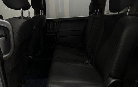 Honda Freed I, 2010 год, 999 999 рублей, 16 фотография