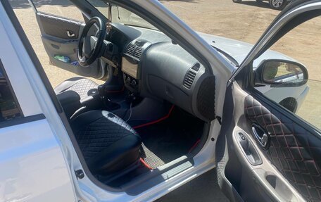 Hyundai Accent II, 2001 год, 230 000 рублей, 7 фотография