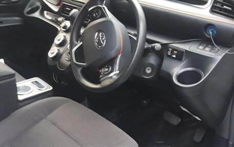 Toyota Sienta II, 2019 год, 1 650 000 рублей, 38 фотография