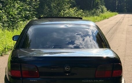 Opel Omega B, 1996 год, 250 000 рублей, 4 фотография