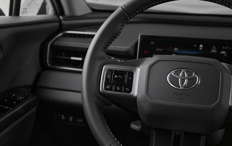 Toyota RAV4, 2026 год, 4 390 000 рублей, 18 фотография